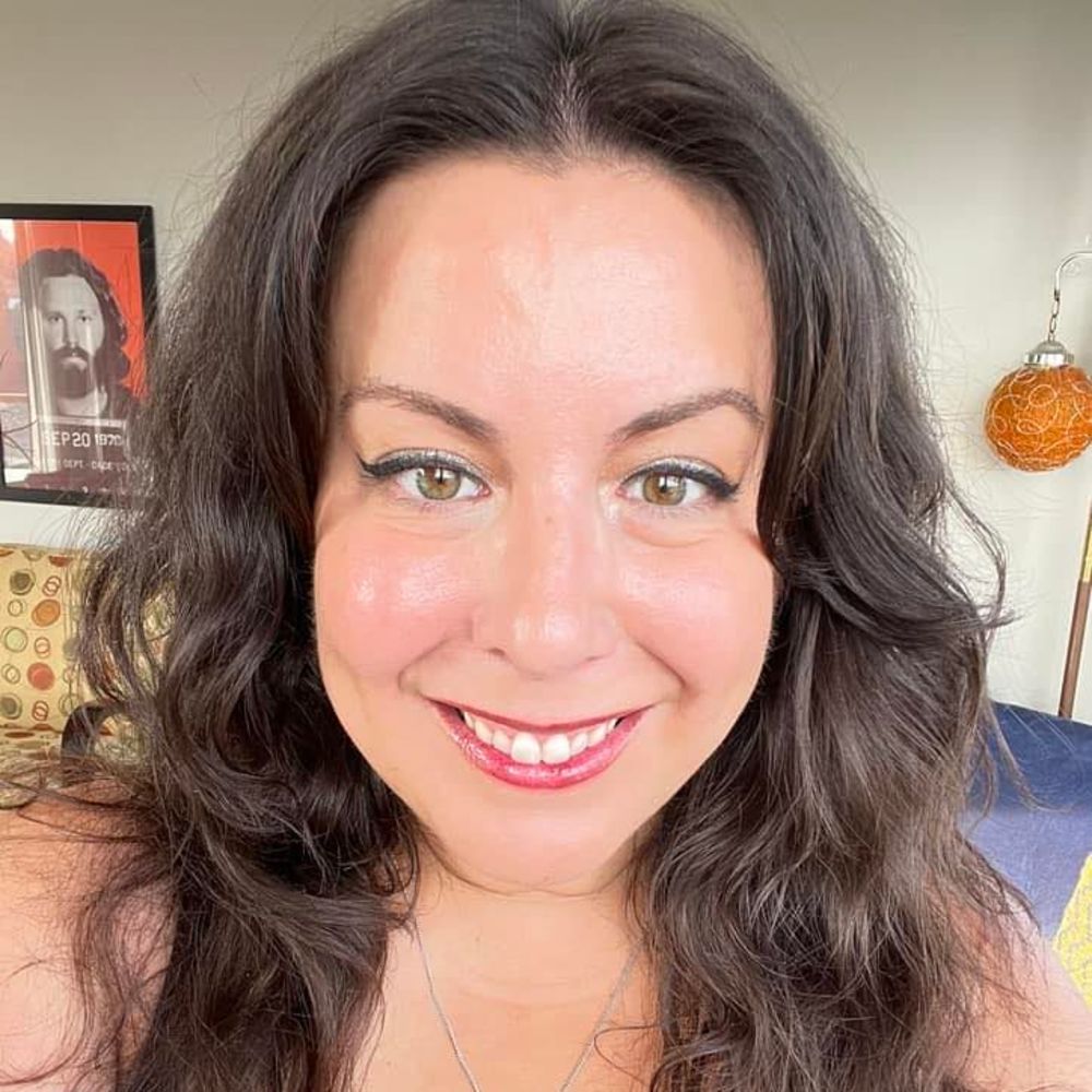 Meet your Posher, Eliza
